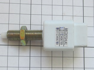 Датчик (концевик) стоп-сигнала Lifan Solano B3781120