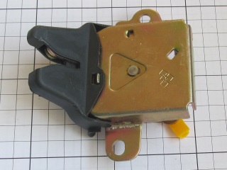 Замок багажника Geely MK 1018005658