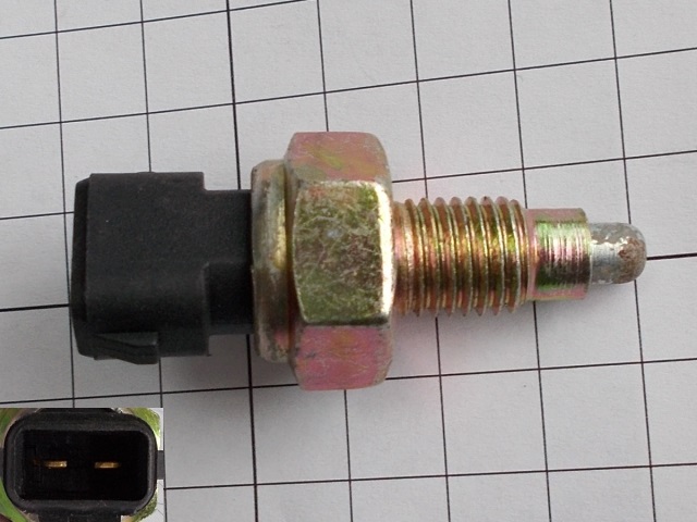 ������ ������� ���� Chery Amulet 015301960AA